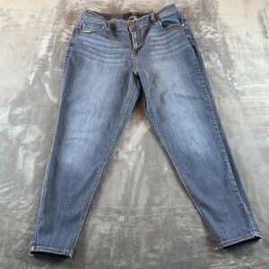 1822 Women's Jeans Size 16W Adrianna Skinny